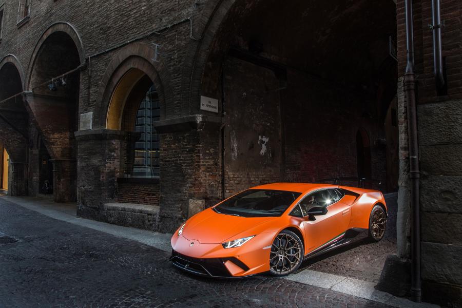  Lamborghini Huracan Performante (LB724) 2017 года  (WW) (фото 33 из 57)